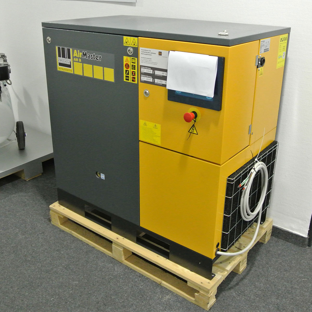 AUSSTELLER Schneider AM B 7-10 · 1,1 m³/min · 10 bar · 7,5 kW · Schraubenkompressor · 4 Bh · H707100