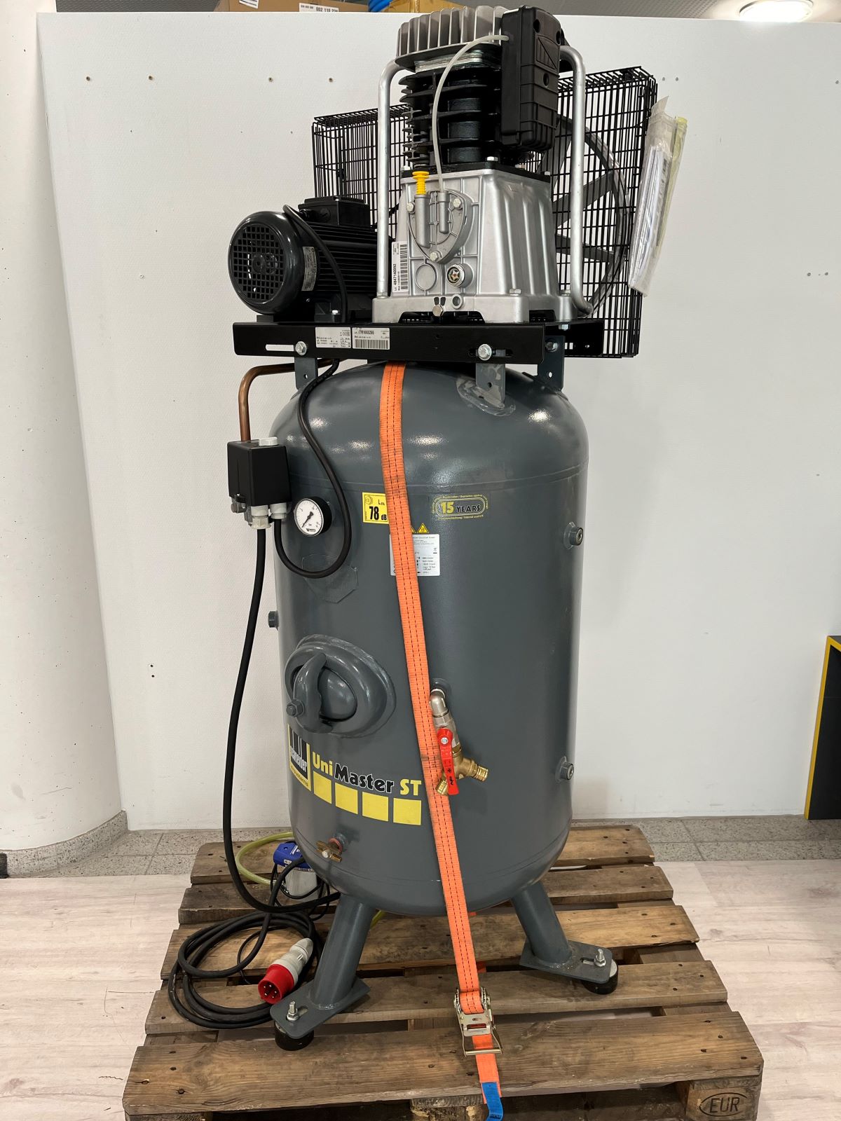 AUSSTELLER Schneider-Kompressor UNM STS 660-10-270 1121570213