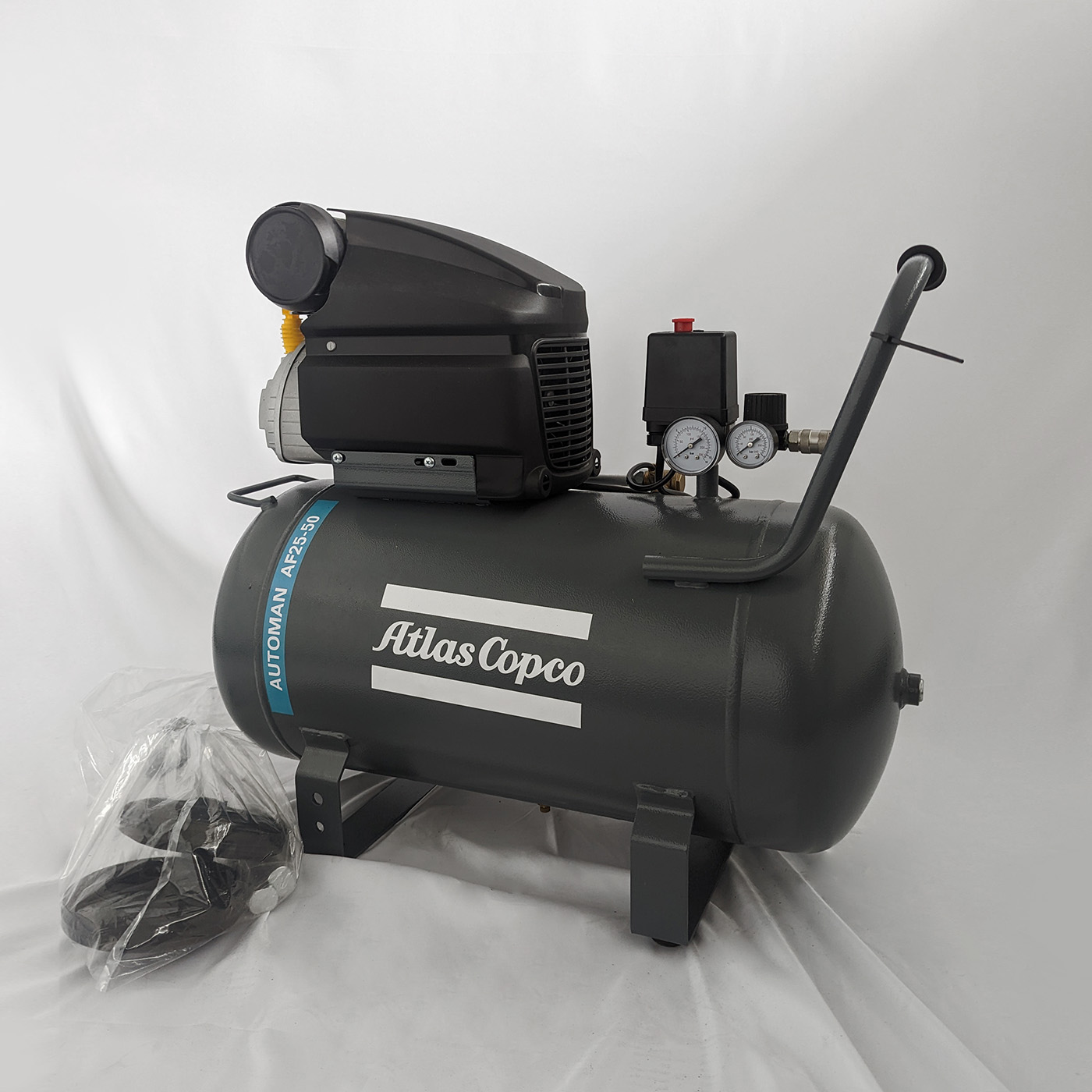 AUSSTELLER Atlas Copco Kolbenkompressor Automan AF25-10 E 50 M
