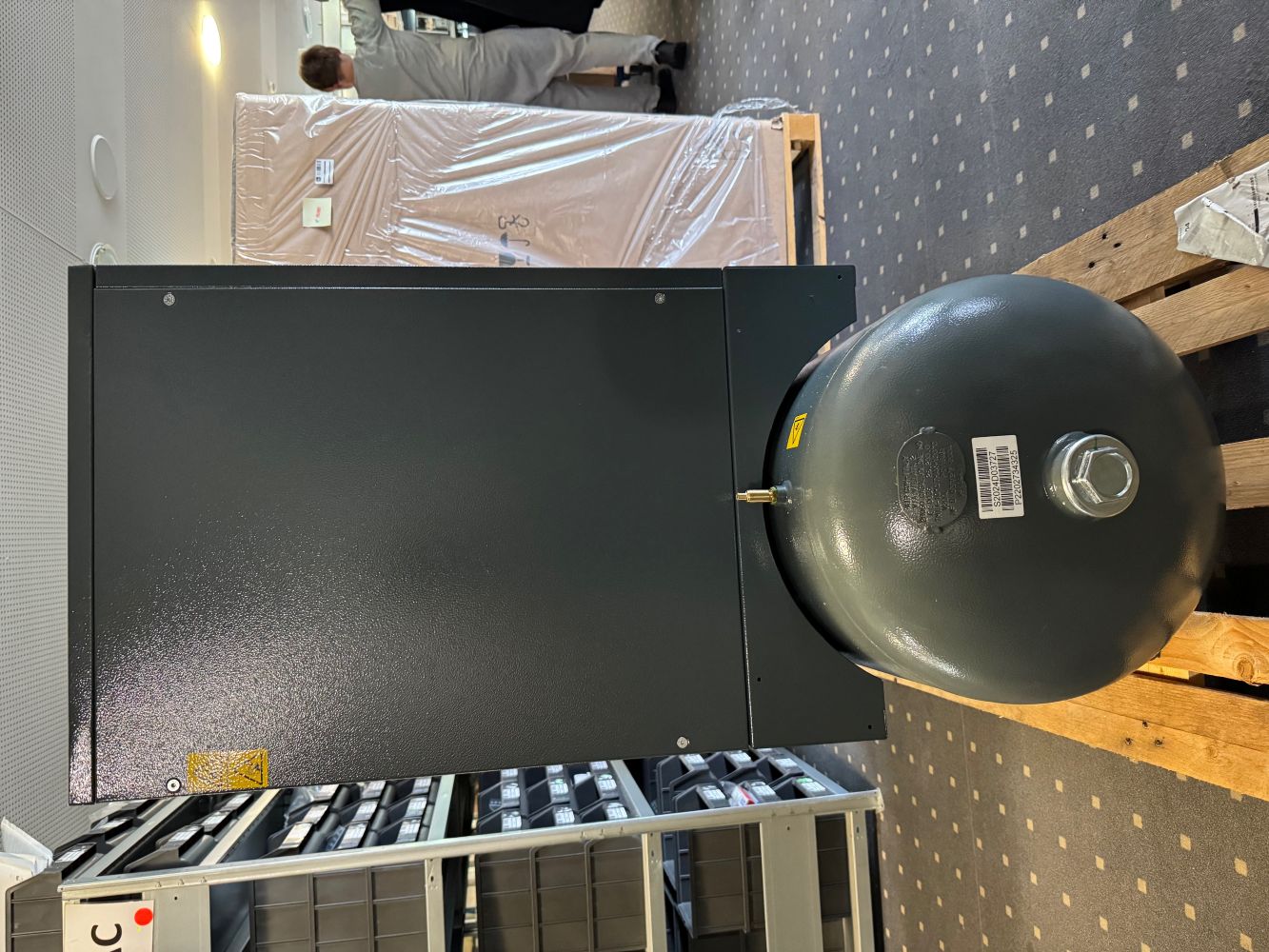 Atlas Copco Schraubenkompressor G 2 FF - 10 bar inkl. Kältetrockner und Behälter