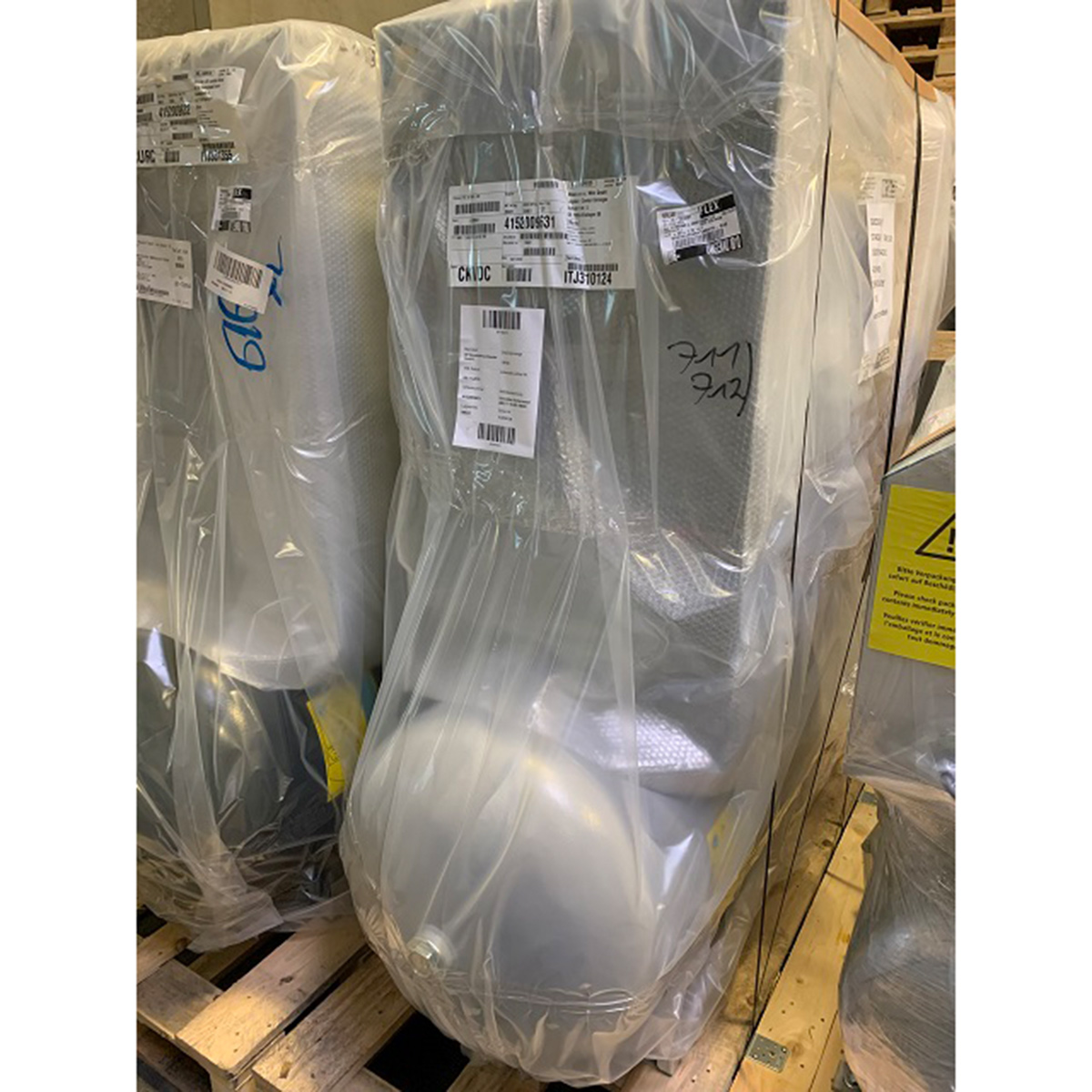 AUSSTELLER Schneider AM B 7-10-500 XBDK · 1,1 m³/min · 10 bar · 7,5 kW · Schraubenkompressor