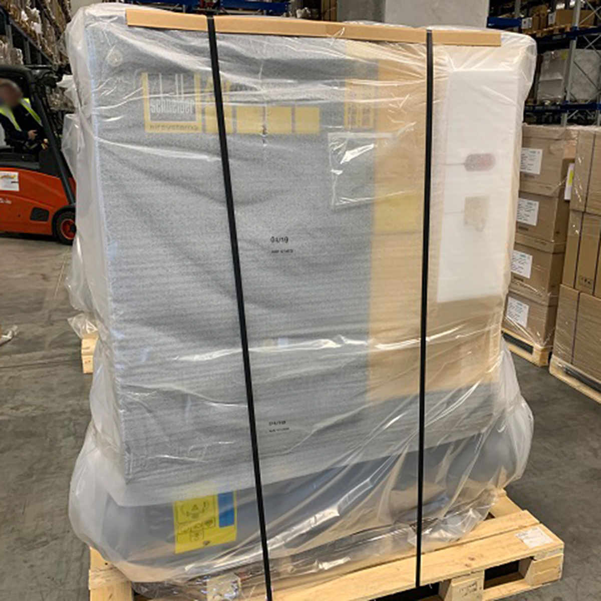 AUSSTELLER Schneider AM B 5-10-270 XBDK · 0,7 m³/min · 10 bar · 5,5 kW · Schraubenkompressor · 4152009625