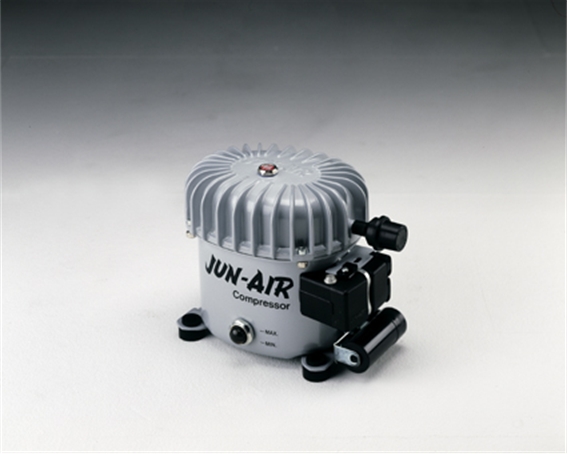 JUN-AIR flüsterleises Kompressor-Aggregat 6 Motor ölgeschmiert JUNAIR