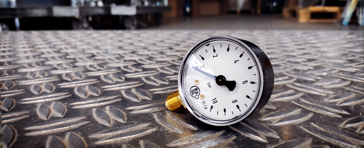 manometer-produkt-makro-shotBNk5IVlI2TqrK