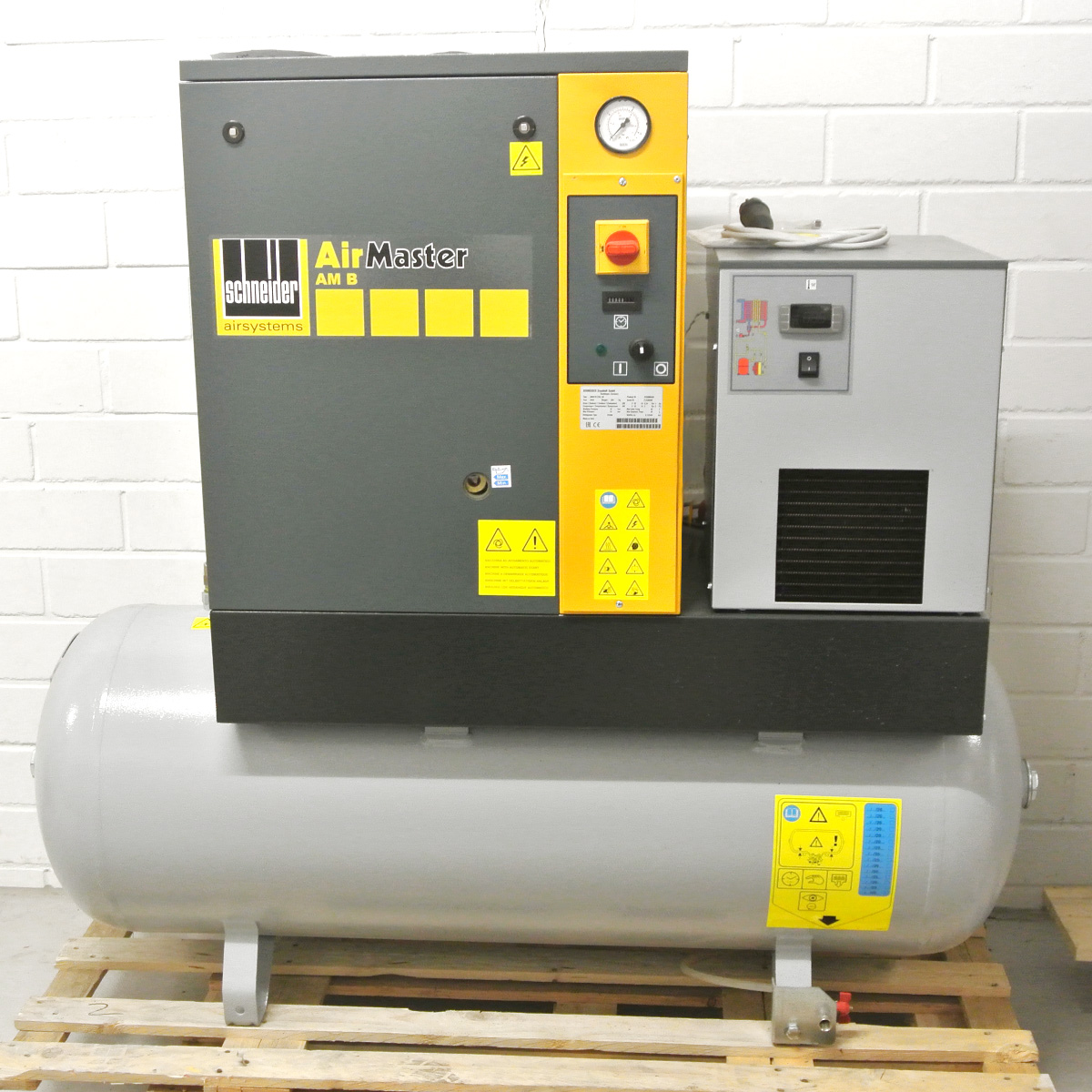 AUSSTELLER Schneider AM B 4-10-270 XBDK · 0,5 m³/min · 10 bar · 4 kW · Schraubenkompressor · H704106